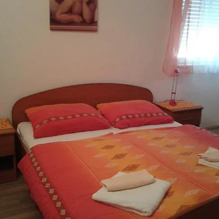 Maslinski Put 3 * Biograd na Moru